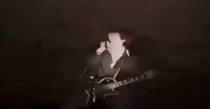 岡本健一 @kenichi.okamoto – 08:49・2021年11月13日