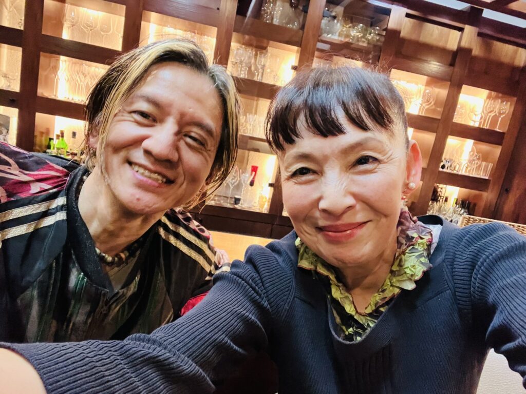 Atsuko Takaizumi @takaizumix – 19:46・2025年12月18日