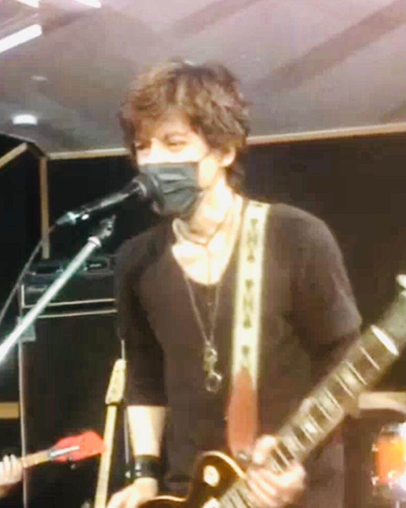 ADDICT OF THE TRIP MINDS, 岡本健一