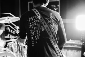 ADDICT OF THE TRIP MINDS, 岡本健一