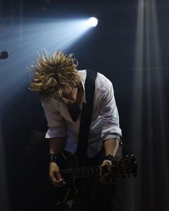 ADDICT OF THE TRIP MINDS, 岡本健一