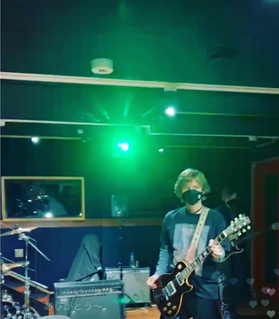 ADDICT OF THE TRIP MINDS, 岡本健一