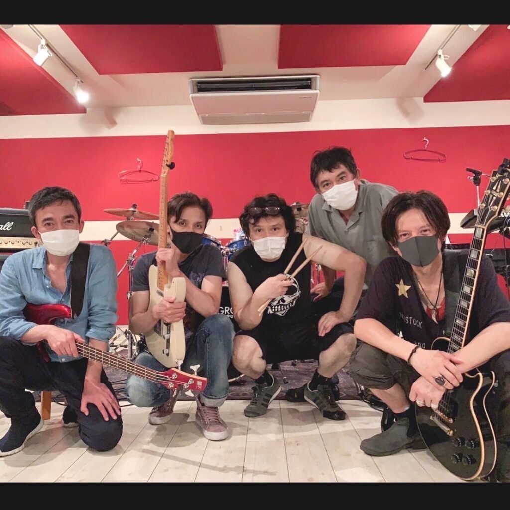 成田昭次 @naritashoji.guitar – 20:59・2022年12月17日（IG post）