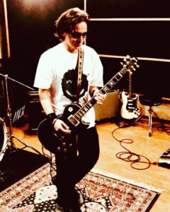 ADDICT OF THE TRIP MINDS, 岡本健一