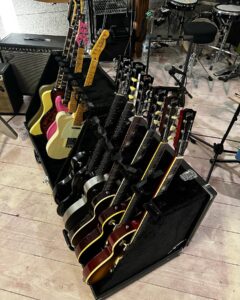 ADDICT OF THE TRIP MINDS, 岡本健一