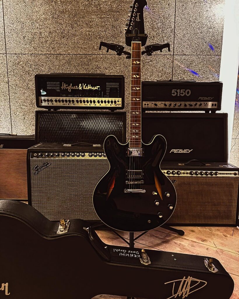 ADDICT OF THE TRIP MINDS, 岡本健一