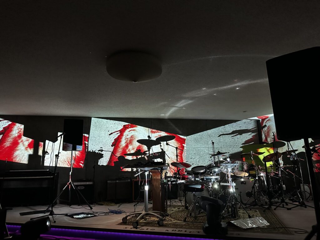 ADDICT OF THE TRIP MINDS, 岡本健一