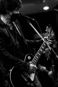 ADDICT OF THE TRIP MINDS, 岡本健一