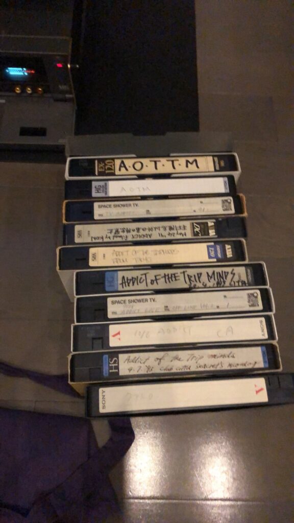 ADDICT OF THE TRIP MINDS, 岡本健一