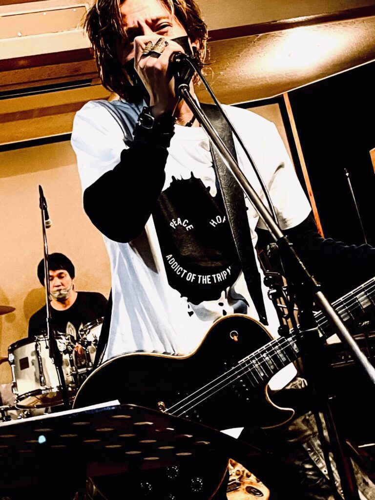 ADDICT OF THE TRIP MINDS, 岡本健一