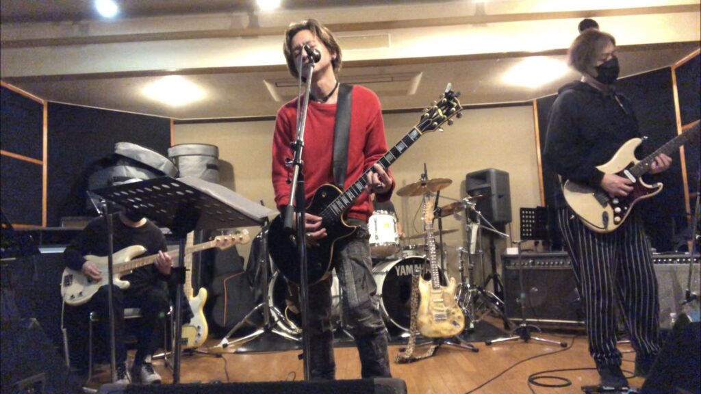 ADDICT OF THE TRIP MINDS, 岡本健一