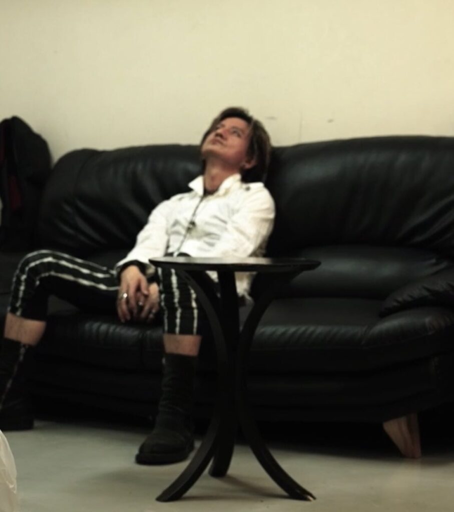 ADDICT OF THE TRIP MINDS, 岡本健一