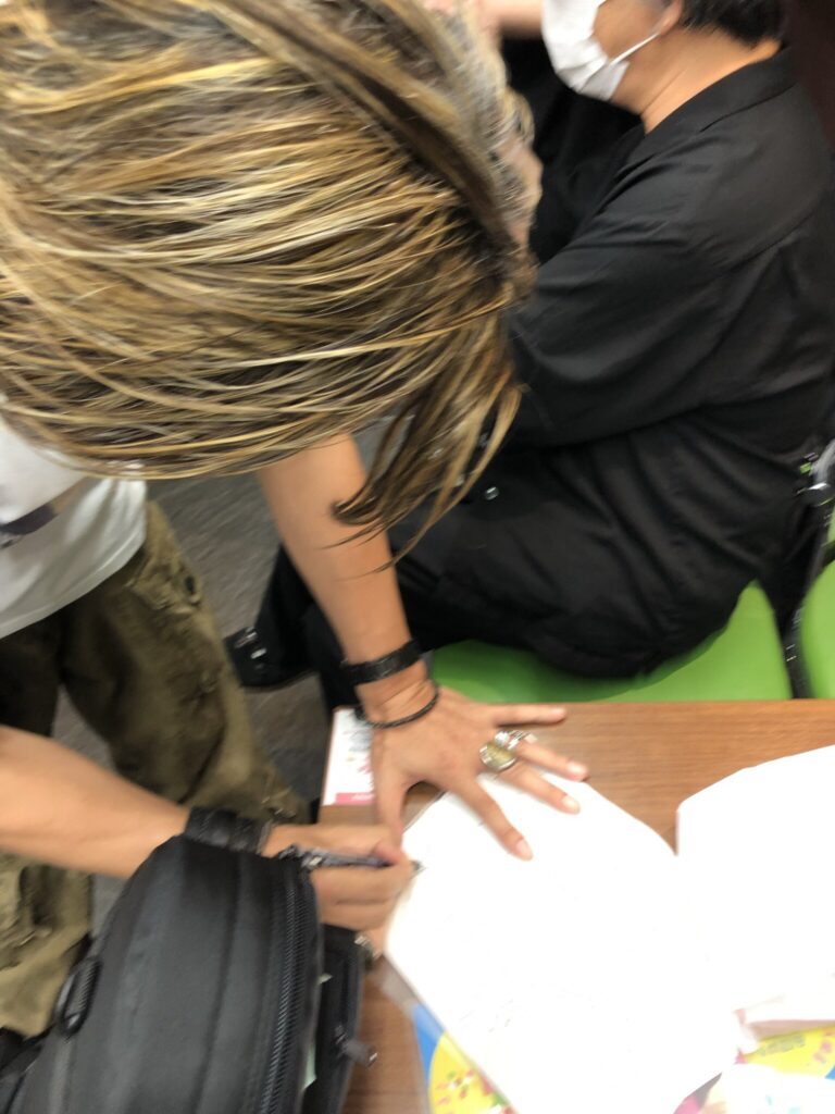 ADDICT OF THE TRIP MINDS, 岡本健一