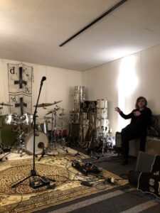 ADDICT OF THE TRIP MINDS, 岡本健一