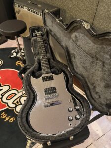 ADDICT OF THE TRIP MINDS, 岡本健一