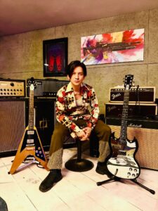 ADDICT OF THE TRIP MINDS, 岡本健一